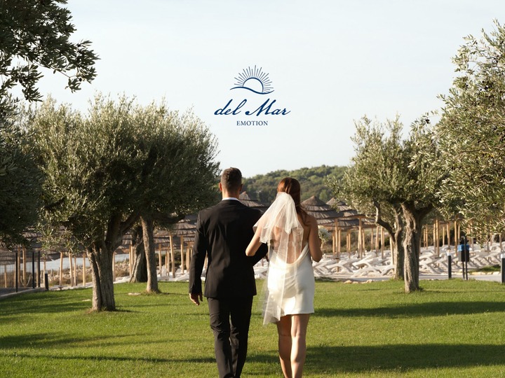 An exclusive location with an enchanting view of the sea - Del Mar Emotion resort in Liznjan